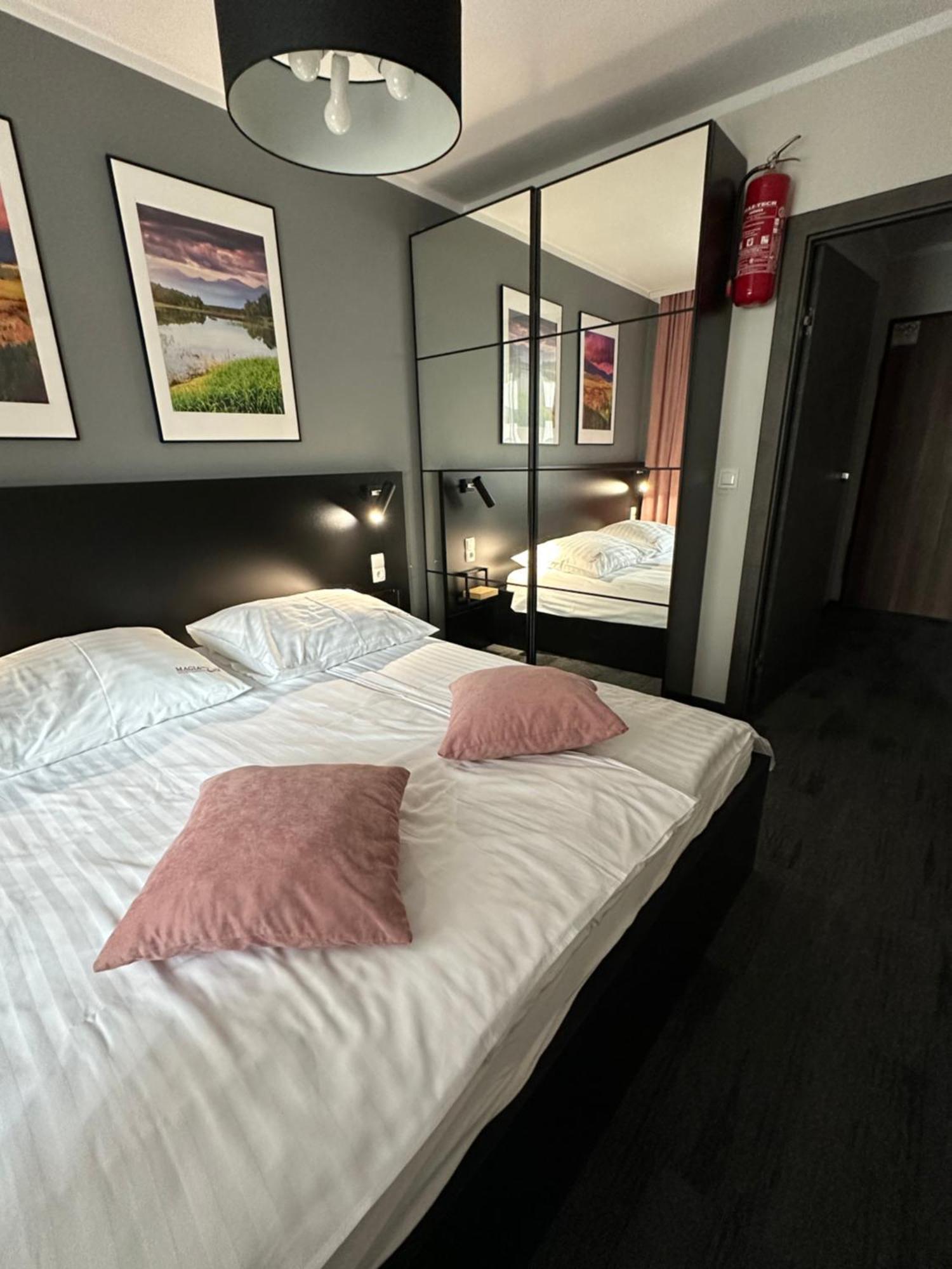 Apartamenty Magia Rzeszów Esterno foto